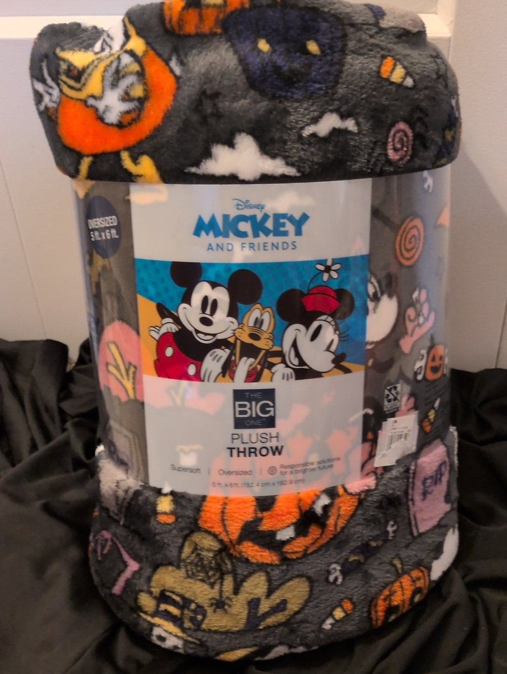 Disney Mickey & Friends Halloween Plush Throw - Gray, Orange, Black - Picture 1 of 8